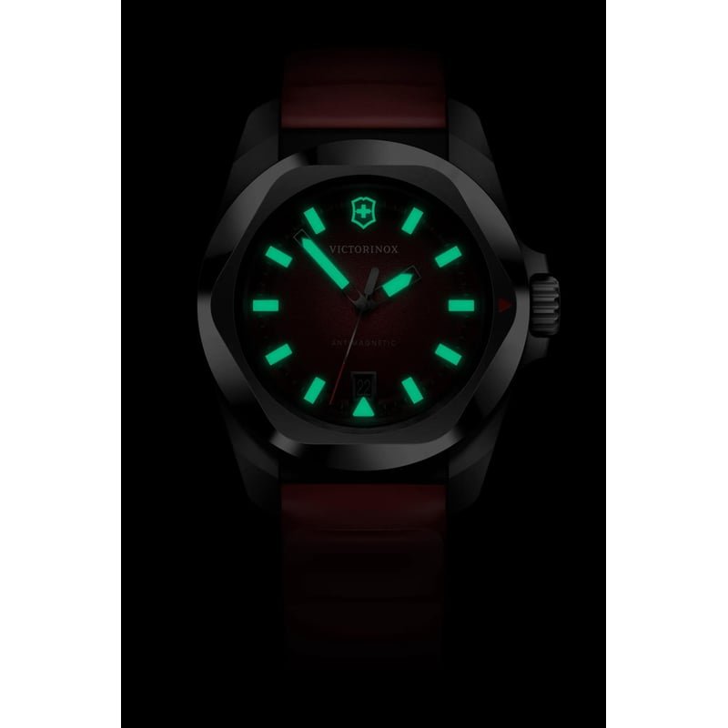 Victorinox I.N.O.X. Quartz – I.N.O.X. Quartz